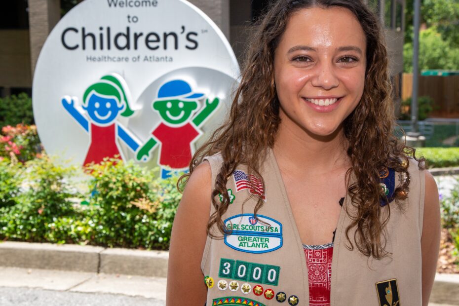 Troop Hope Brings Girl Scouts Into Hospitals